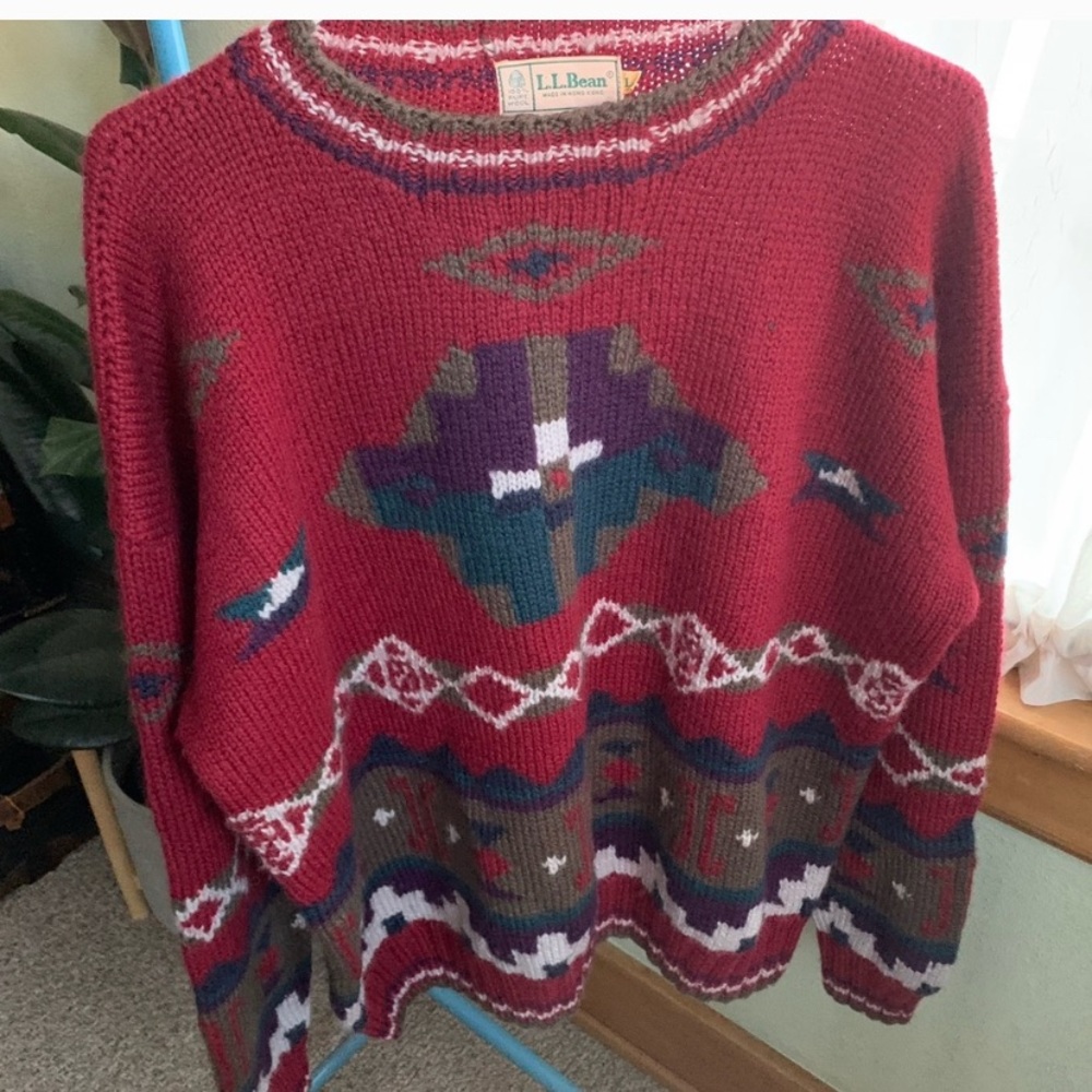 L.L. Bean vintage 100% wool ski sweater size Large in excellent used condition